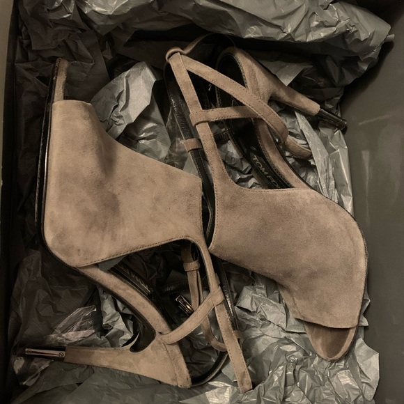 TOM FORD Graphite Heels, size 37,5 US 7, in original box with dust bags - Picture 7 of 9